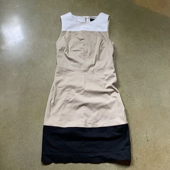 The Limited Color Block Sleeveless Bodycon Dress (Size: 0) - Picture 7 of 16